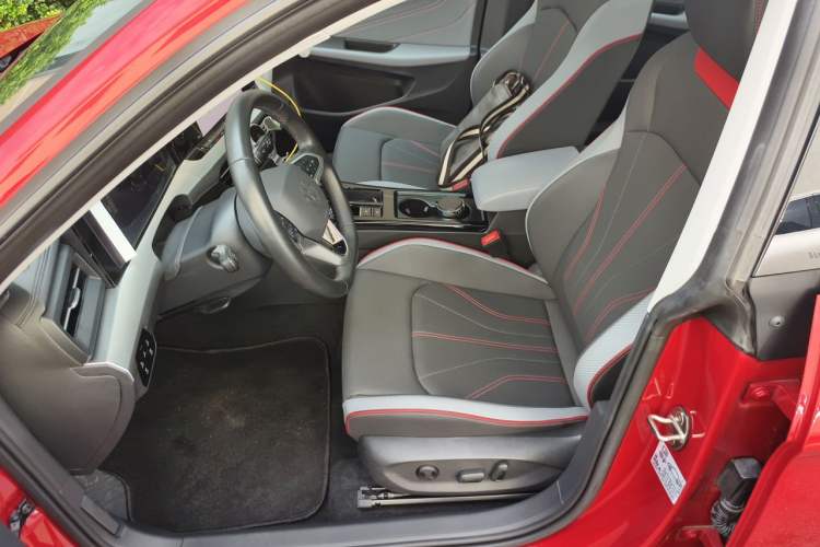 Used Volkswagen Lamando 2022 Lingdu L 280TSI DSG Spicy Edition Left Front Seat