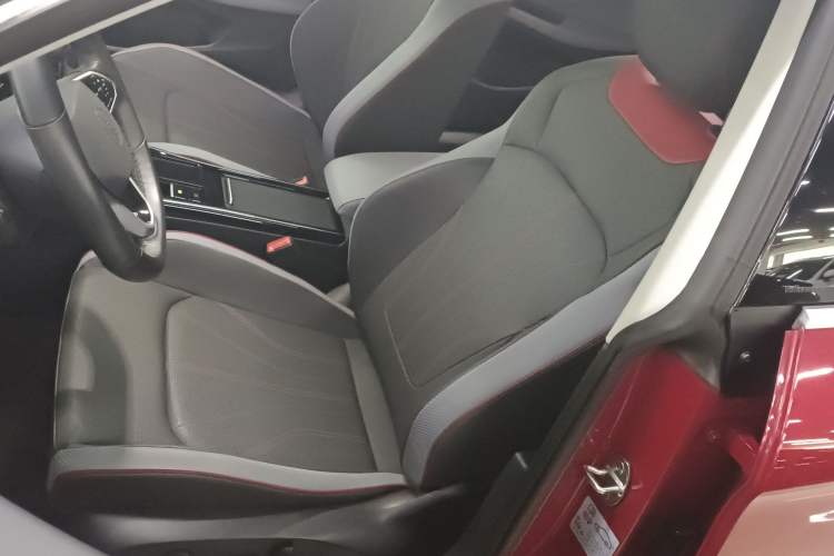 Used Volkswagen Lamando 2022 Lavida L 280TSI DSG Cool & Spicy Edition Left Front Seat