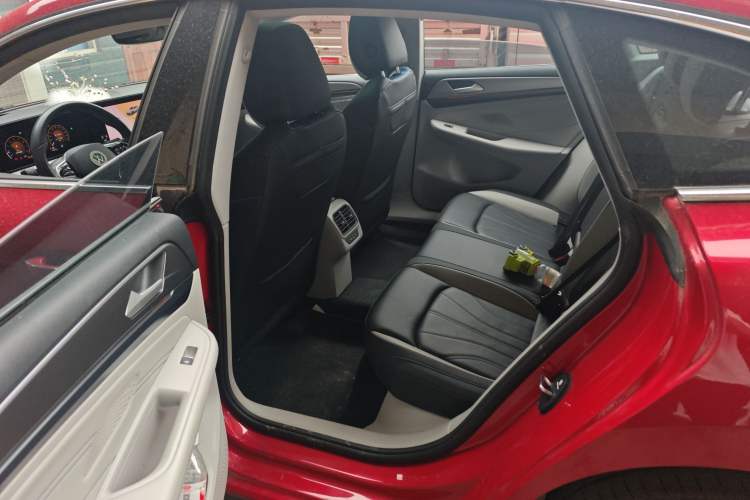 Used Volkswagen Lamando 2022 Lingdu L 280TSI DSG Ultra-Spicy Flagship Edition Left Rear Seat