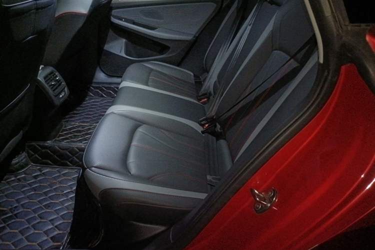 Used Volkswagen Lamando 2022 Lingdu L 280TSI DSG Spicy Edition Left Rear Seat
