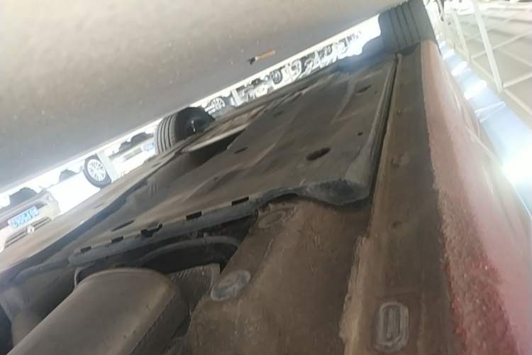 Used Volkswagen Lamando 2022 Lavida L 280TSI DSG Cool & Spicy Edition Left Side Sill