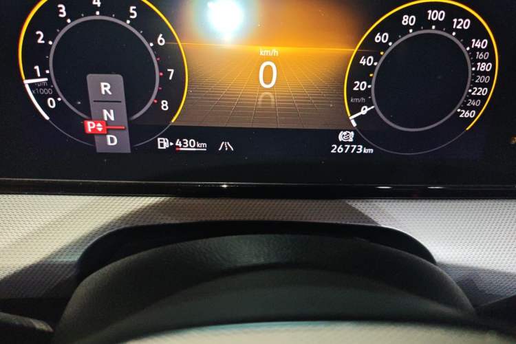 Used Volkswagen Lamando 2022 Lavida L 280TSI DSG Cool & Spicy Edition Odometer Close Up