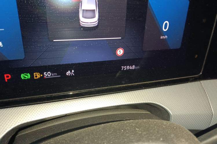 Used Volkswagen Lamando 2022 Lavida L 280TSI DSG Cool & Spicy Edition Odometer Close Up