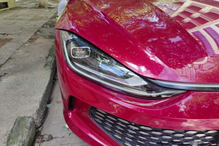 Used Volkswagen Lamando 2022 Lavida L 280TSI DSG Cool & Spicy Edition Right Front Headlight