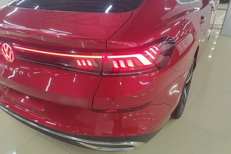 Used Volkswagen Lamando 2022 Lavida L 280TSI DSG Cool & Spicy Edition Right Rear Taillight