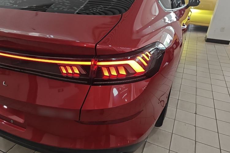 Used Volkswagen Lamando 2022 Lingdu L 280TSI DSG Spicy Edition Right Rear Taillight