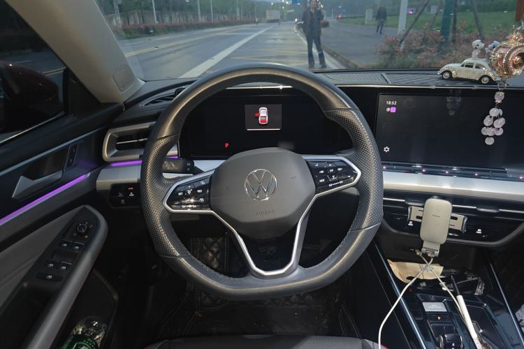 Used Volkswagen Lamando 2022 Lavida L 280TSI DSG Cool & Spicy Edition Steering Wheel