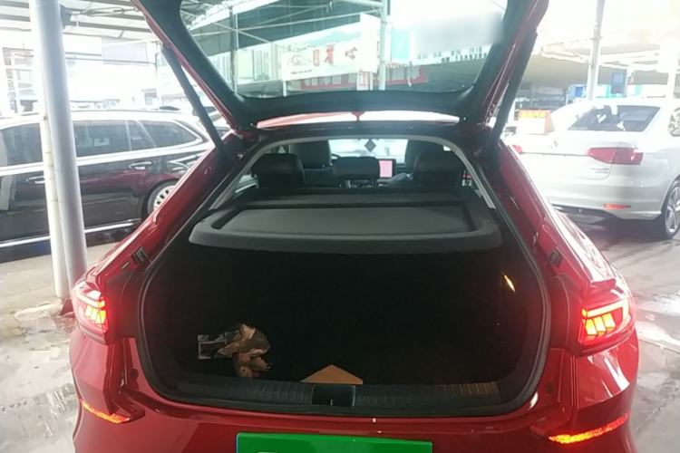 Used Volkswagen Lamando 2022 Lavida L 280TSI DSG Cool & Spicy Edition Trunk