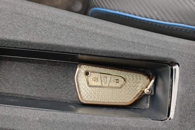 Used Volkswagen Lamando 2022 Lingdu L 280TSI DSG Ultra-Spicy Flagship Edition Vehicle Key