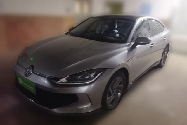 Używany Volkswagen Lamando 2022 Lavida L 280TSI DSG Hot Edition