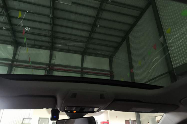 Used Volkswagen Lamando 2022 Lavida L 280TSI DSG Cool & Spicy Edition Headliner