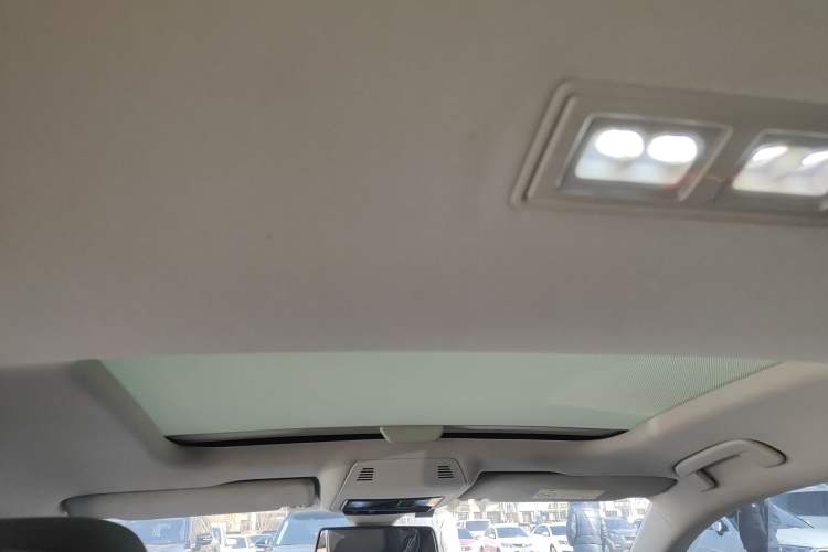 Used Volkswagen Lamando 2022 Lingdu L 280TSI DSG Spicy Edition Headliner