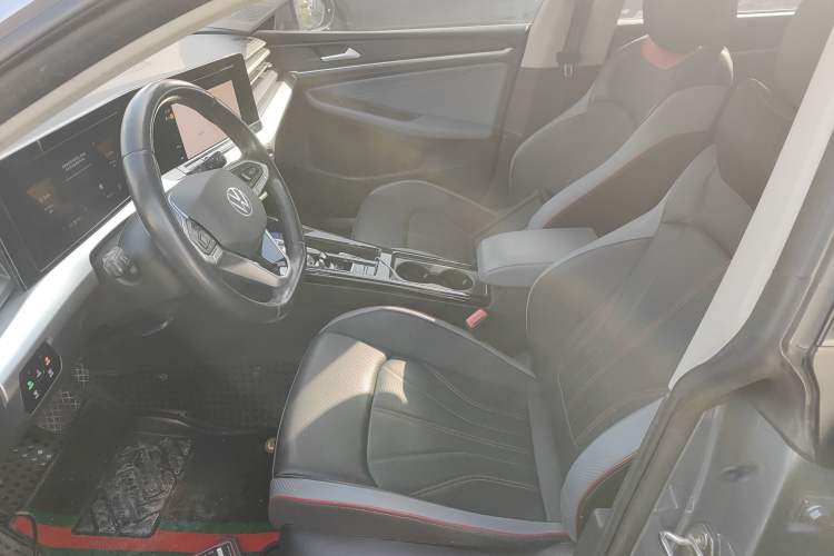 Used Volkswagen Lamando 2022 Lingdu L 280TSI DSG Spicy Edition Left Front Seat