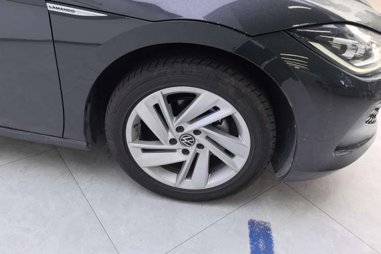 Used Volkswagen Lamando 2022 Lingdu L 280TSI DSG Spicy Edition Left Front Wheel Hub