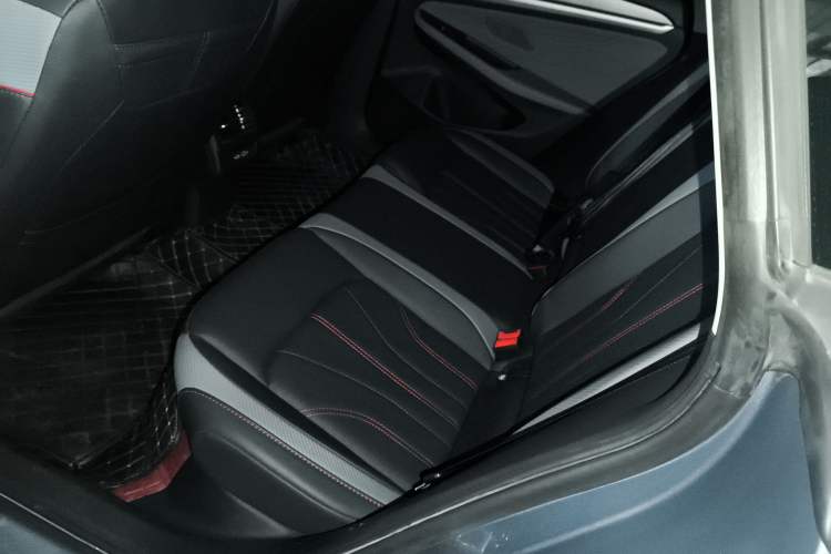Used Volkswagen Lamando 2022 Lavida L 280TSI DSG Cool & Spicy Edition Left Rear Seat