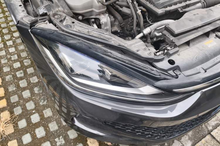 Used Volkswagen Lamando 2022 Lingdu L 280TSI DSG Spicy Edition Right Front Headlight