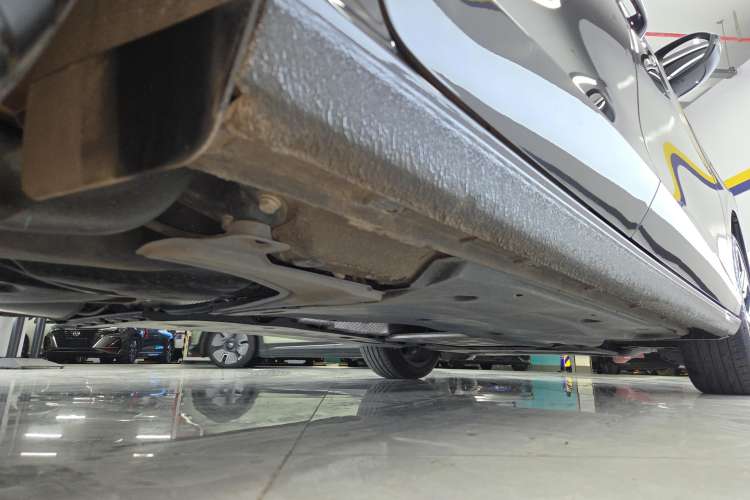 Used Volkswagen Lamando 2022 Lavida L 280TSI DSG Cool & Spicy Edition Right Side Sill