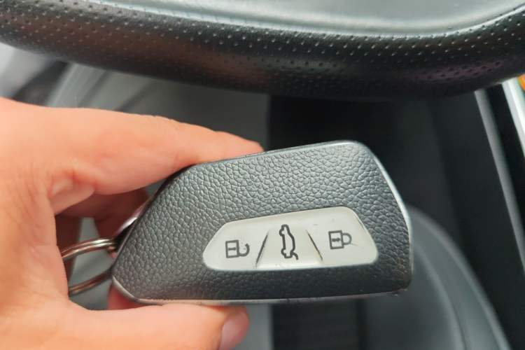 Used Volkswagen Lamando 2022 Lavida L 280TSI DSG Cool & Spicy Edition Vehicle Key
