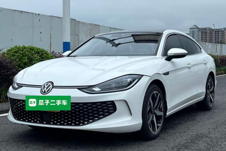 Ojetý Volkswagen Lamando 2022 Lavida L 280TSI DSG Cool & Spicy Edition Guazi used car, China used car export, Used car for sale, Used  cars, Cheapest cars for sale