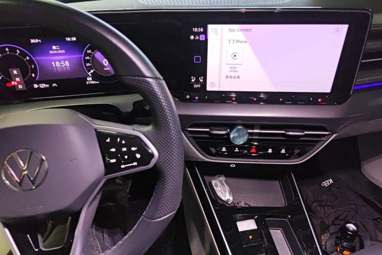 Used Volkswagen Lamando 2022 Lingdu L 280TSI DSG Ultra-Spicy Flagship Edition Audio And AC Panel