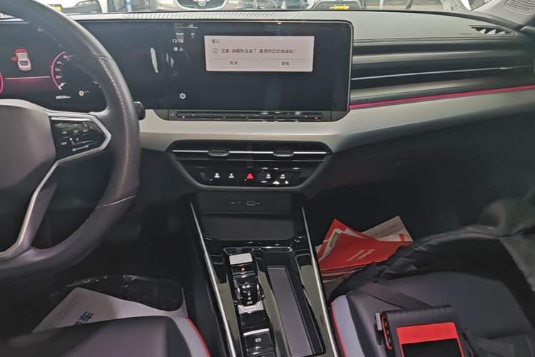Used Volkswagen Lamando 2022 Lavida L 280TSI DSG Cool & Spicy Edition Audio And AC Panel
