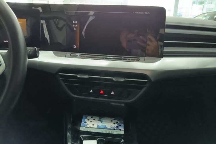 Used Volkswagen Lamando 2022 Lingdu L 280TSI DSG Spicy Edition Audio And AC Panel