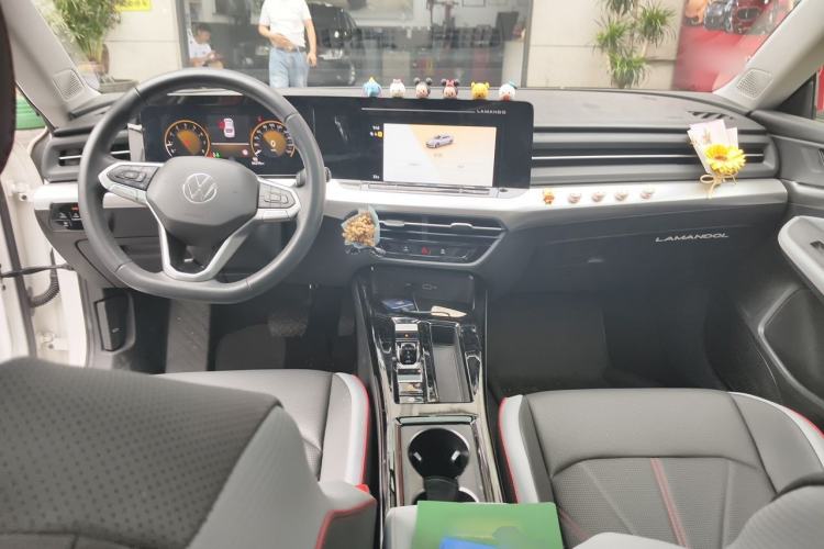 Used Volkswagen Lamando 2022 Lingdu L 280TSI DSG Spicy Edition Center Console