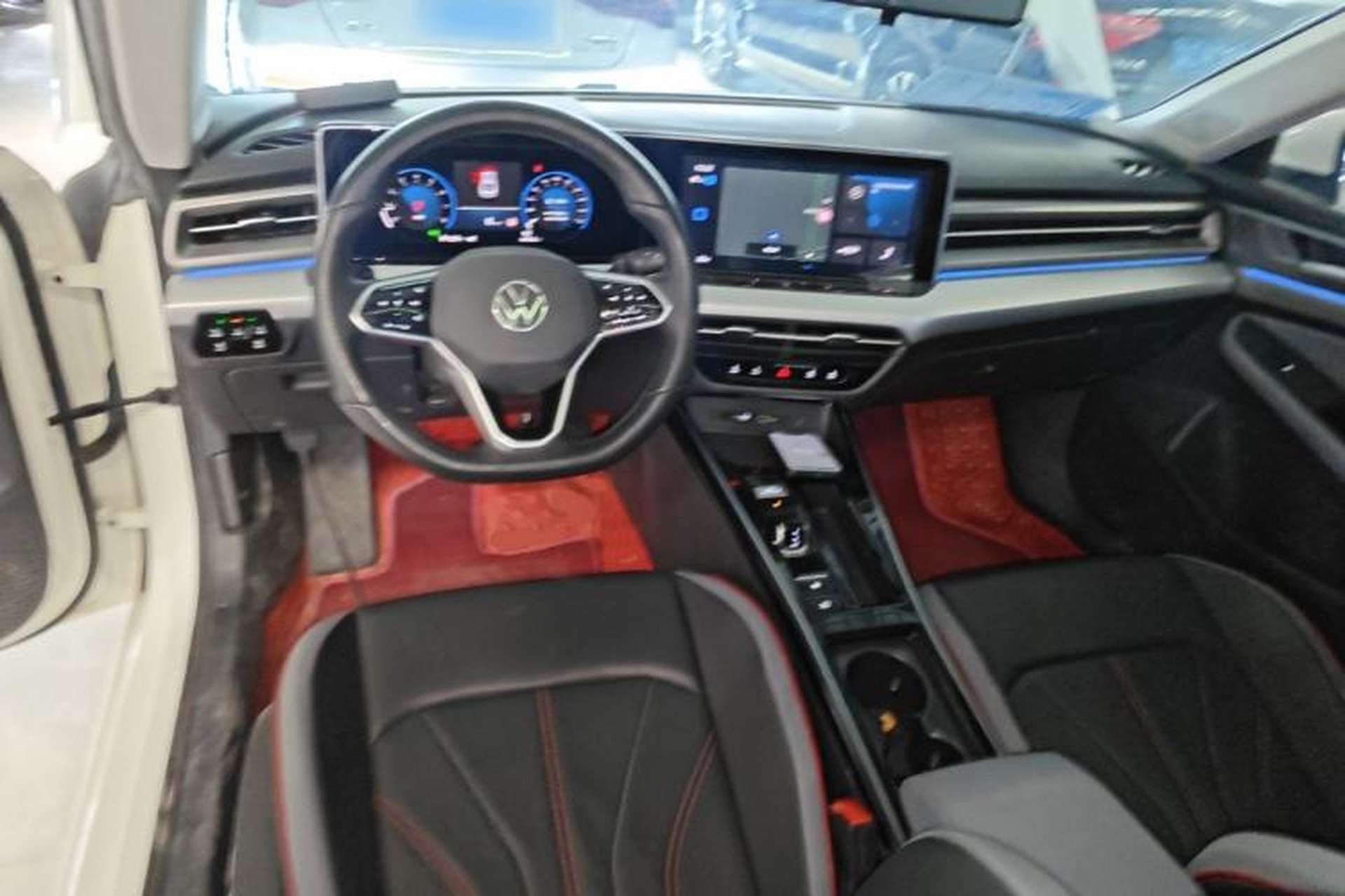 Used Volkswagen Lamando 2022 Lavida L 280TSI DSG Cool & Spicy Edition Center Console