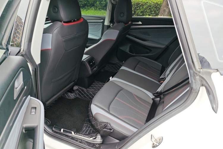 Used Volkswagen Lamando 2022 Lingdu L 280TSI DSG Spicy Edition Center Console