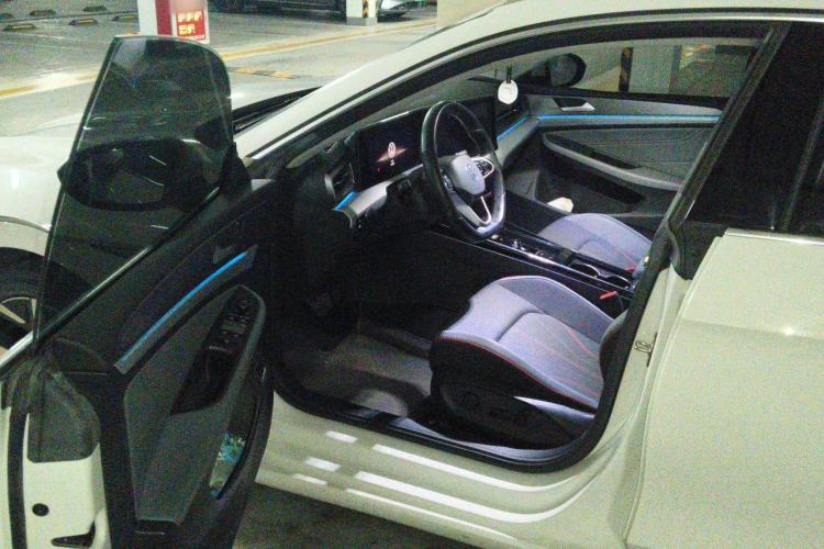 Used Volkswagen Lamando 2022 Lavida L 280TSI DSG Cool & Spicy Edition Driver Seat