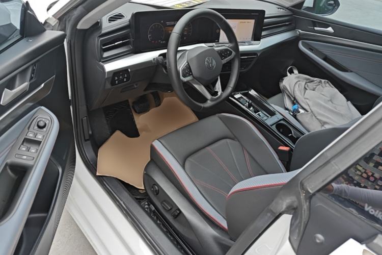 Used Volkswagen Lamando 2022 Lingdu L 280TSI DSG Spicy Edition Driver Seat