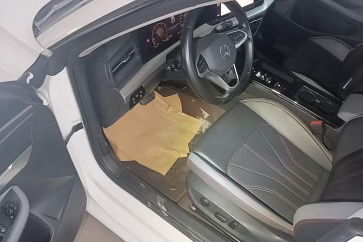 Used Volkswagen Lamando 2022 Lingdu L 280TSI DSG Spicy Edition Driver Seat