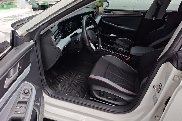 Used Volkswagen Lamando 2022 Lavida L 280TSI DSG Cool & Spicy Edition Driver Seat