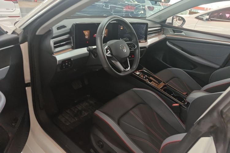 Used Volkswagen Lamando 2022 Lavida L 280TSI DSG Cool & Spicy Edition Driver Seat