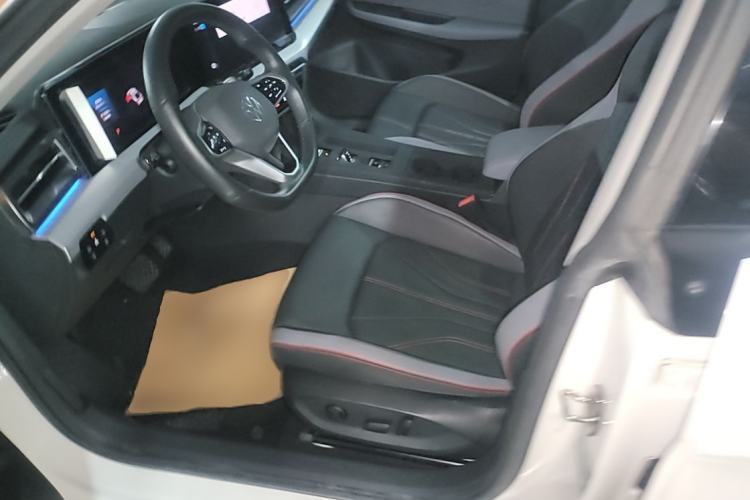 Used Volkswagen Lamando 2022 Lavida L 280TSI DSG Cool & Spicy Edition Driver Seat