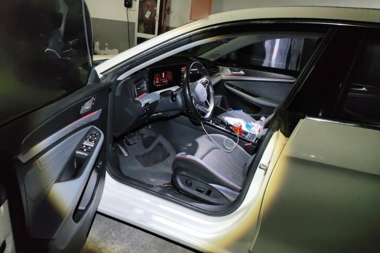 Used Volkswagen Lamando 2022 Lavida L 280TSI DSG Cool & Spicy Edition Driver Seat