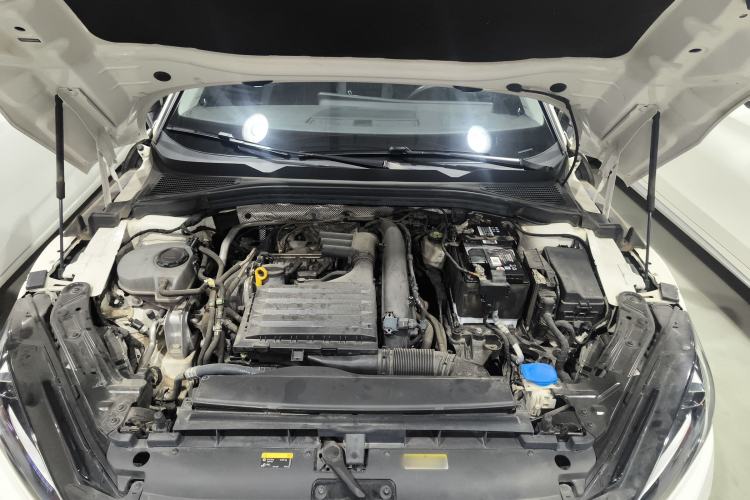 Used Volkswagen Lamando 2022 Lingdu L 280TSI DSG Spicy Edition Engine Bay