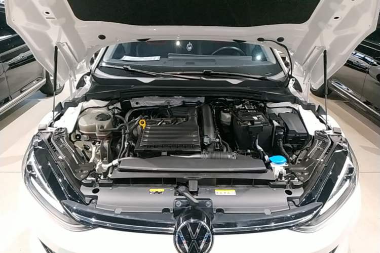 Used Volkswagen Lamando 2022 Lingdu L 280TSI DSG Spicy Edition Engine Bay