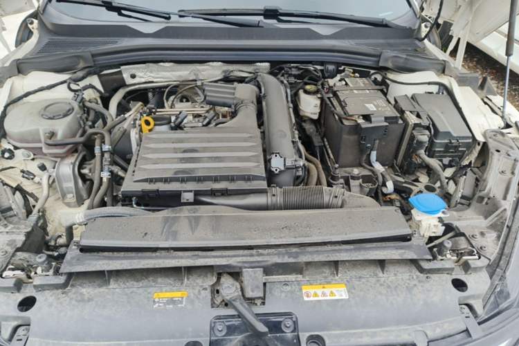 Used Volkswagen Lamando 2022 Lavida L 280TSI DSG Cool & Spicy Edition Engine Bay