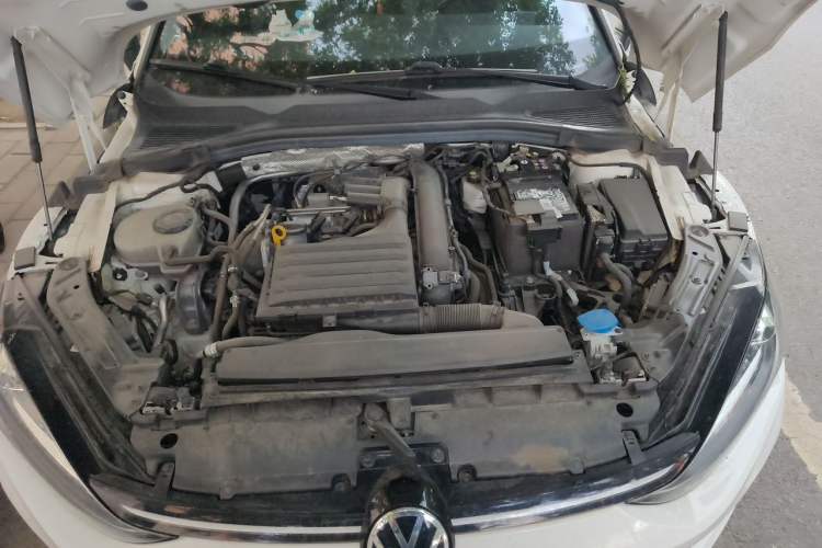 Used Volkswagen Lamando 2022 Lavida L 280TSI DSG Cool & Spicy Edition Engine Bay