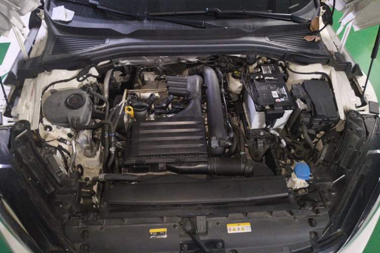 Used Volkswagen Lamando 2022 Lavida L 280TSI DSG Cool & Spicy Edition Engine Bay