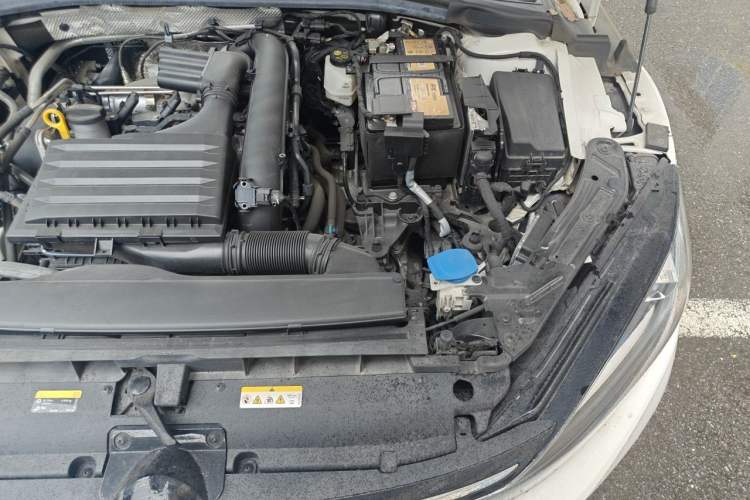 Used Volkswagen Lamando 2022 Lingdu L 280TSI DSG Spicy Edition Engine Bay Left
