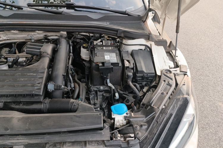 Used Volkswagen Lamando 2022 Lavida L 280TSI DSG Cool & Spicy Edition Engine Bay Left