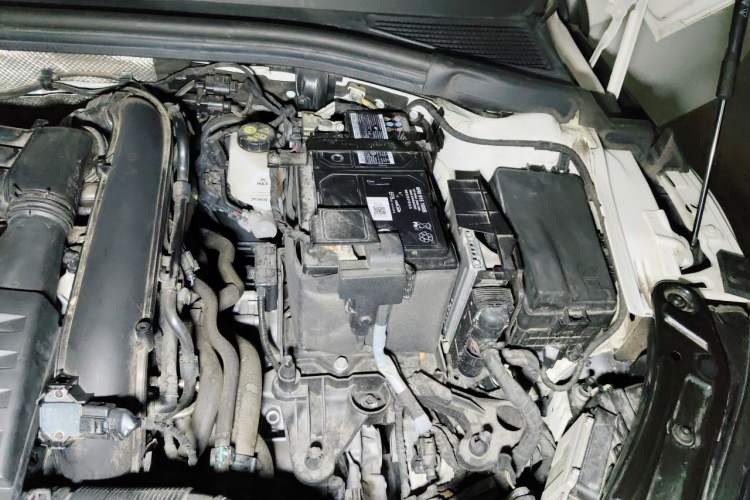 Used Volkswagen Lamando 2022 Lavida L 280TSI DSG Cool & Spicy Edition Engine Bay Left