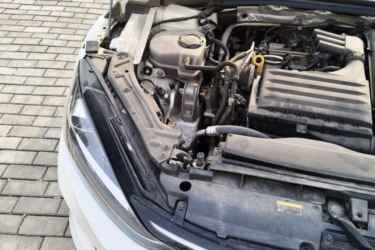 Used Volkswagen Lamando 2022 Lavida L 280TSI DSG Cool & Spicy Edition Engine Bay Right