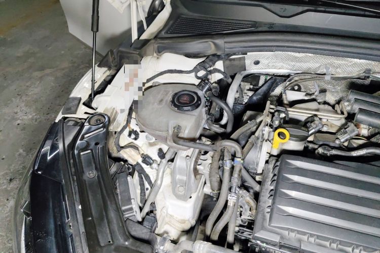 Used Volkswagen Lamando 2022 Lavida L 280TSI DSG Cool & Spicy Edition Engine Bay Right