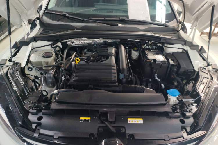 Used Volkswagen Lamando 2022 Lavida L 280TSI DSG Cool & Spicy Edition Engine Bay