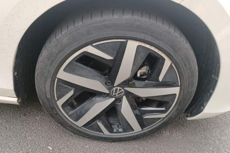 Used Volkswagen Lamando 2022 Lavida L 280TSI DSG Cool & Spicy Edition Exterior 1