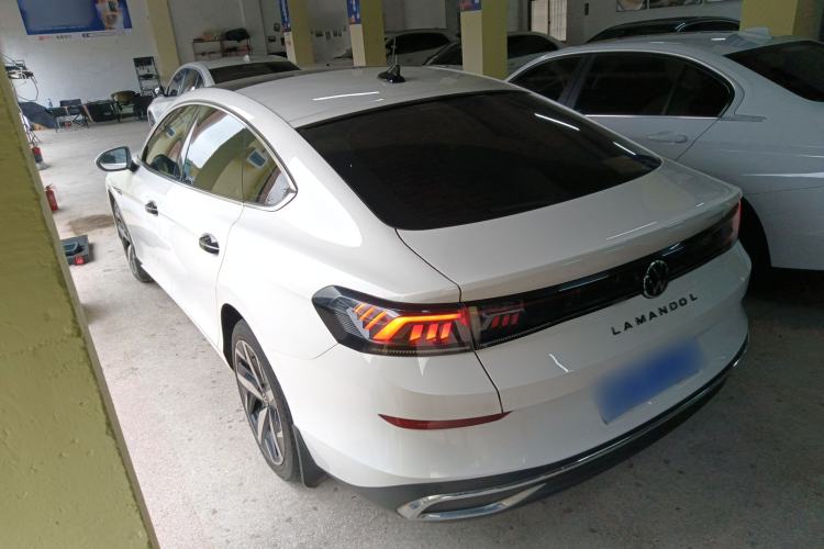Used Volkswagen Lamando 2022 Lavida L 280TSI DSG Cool & Spicy Edition Exterior 2
