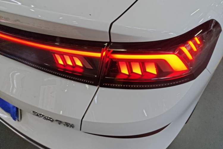 Used Volkswagen Lamando 2022 Lavida L 280TSI DSG Cool & Spicy Edition Exterior 3